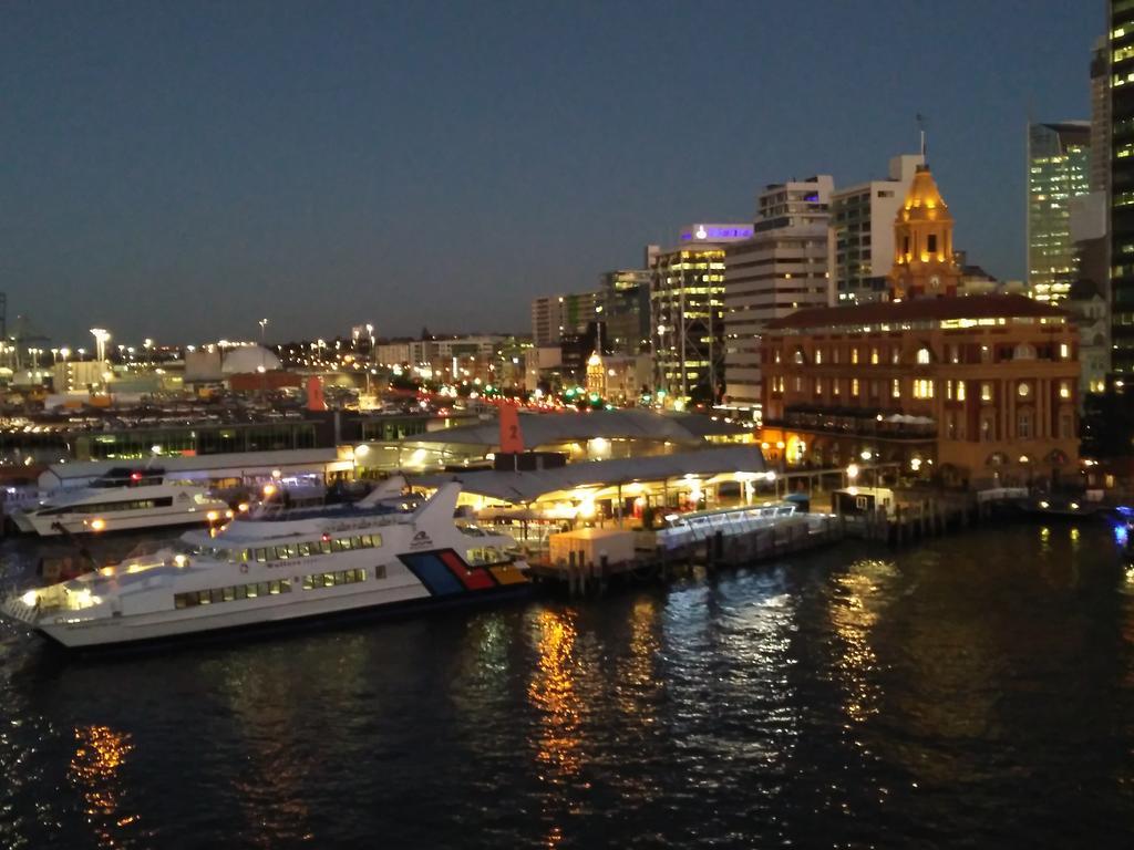 Princes Wharf 1Br Sub-Penthouse With Panoramic City & Ocean Views Auckland Extérieur photo